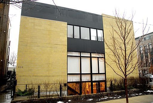 1st image of 836 N Paulina St APT 101