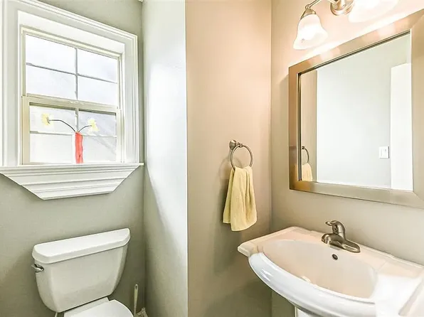 13826 Menasco Ct, Houston, TX 77077