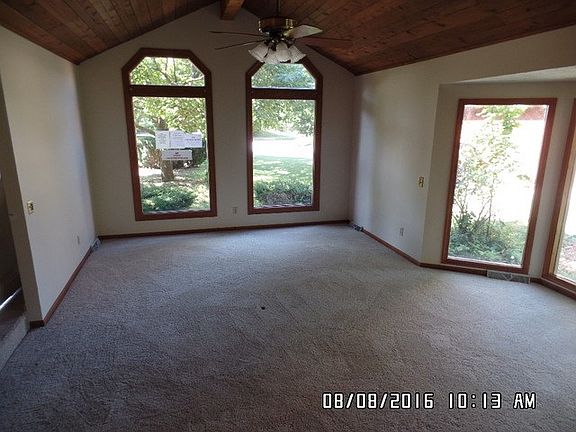 4th image of 1008 Cortina Ct