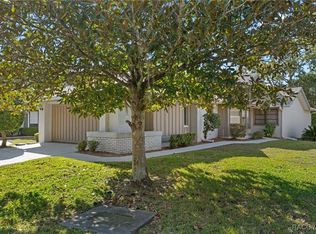 40 S Masters Dr, Homosassa, FL 34446