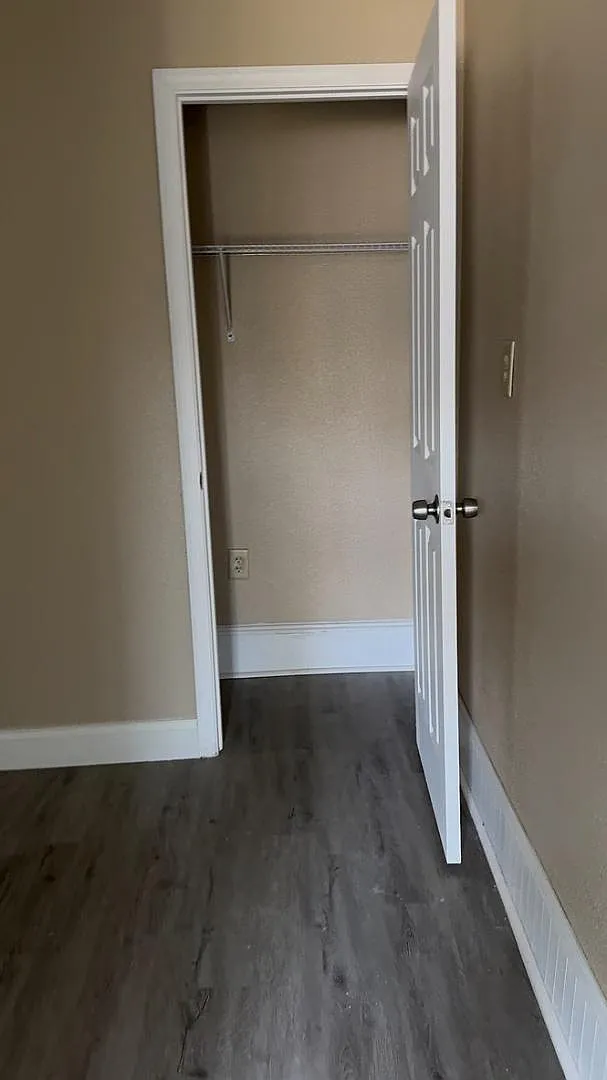 206 Weaver Road - 22 — Photo 1