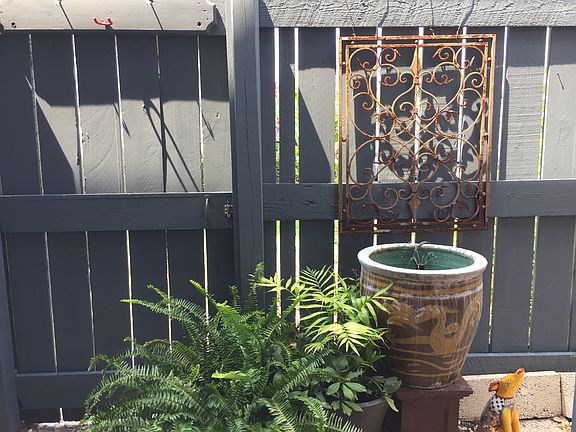 3rd image of 631 Tarpon Ave APT 6351