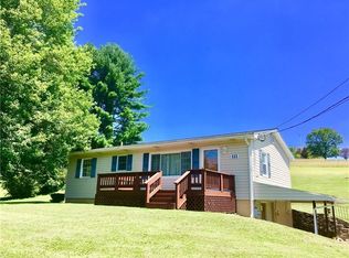 111 Claytonia Rd, Butler, PA 16001