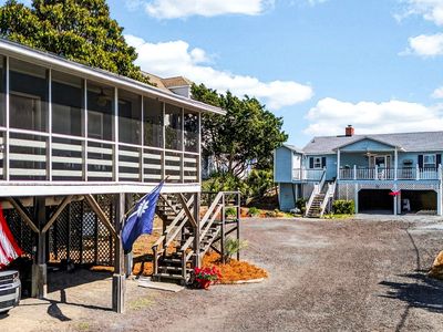 580 Parker Dr., Pawleys Island, SC, 29585