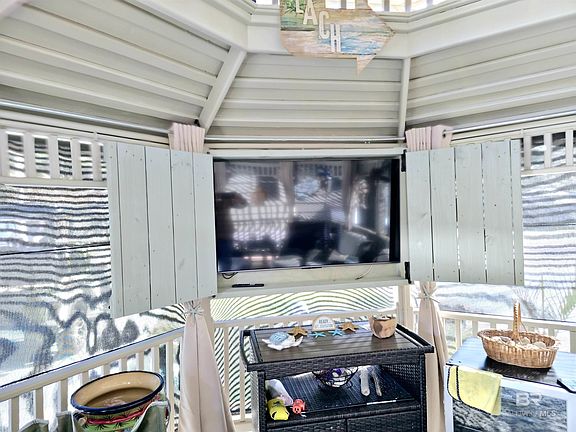 2nd image of 4650 Griffith Marina Rd Lot 13