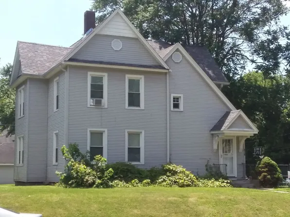 619 W 16th St #4, Davenport, IA 52803