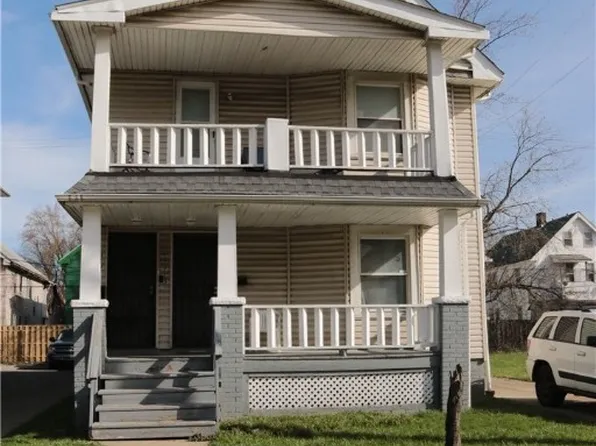 12713 Locke Ave, Cleveland, OH 44108