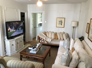 20 Bruce Park Ave #3WR, Greenwich, CT 06830
