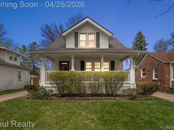 34512 Ash St, Wayne, MI 48184