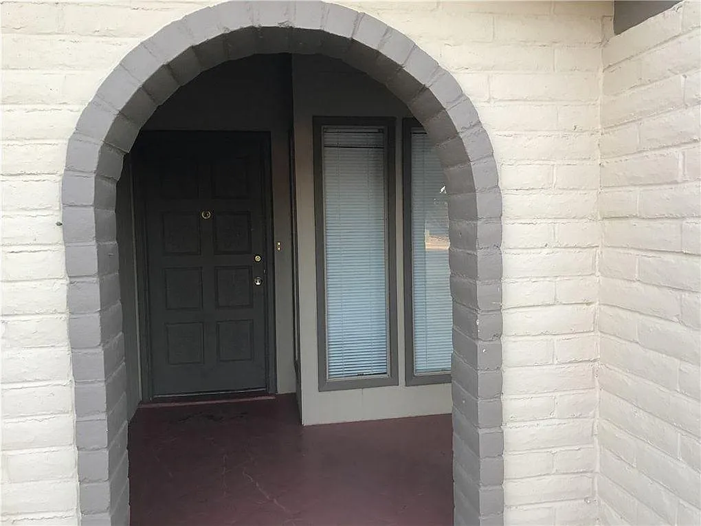 5 bed, 2249 sqft, $2,250 — Photo 4