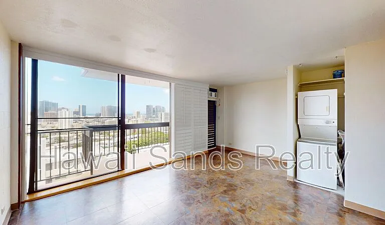 1560 Thurston Ave #801 — Photo 1