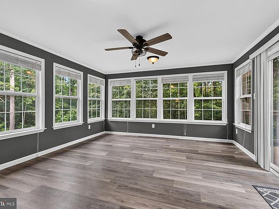 4th image of 22755 Deerhaven Ln