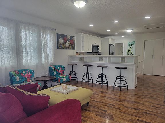 2nd image of 6228 Freeman Ave