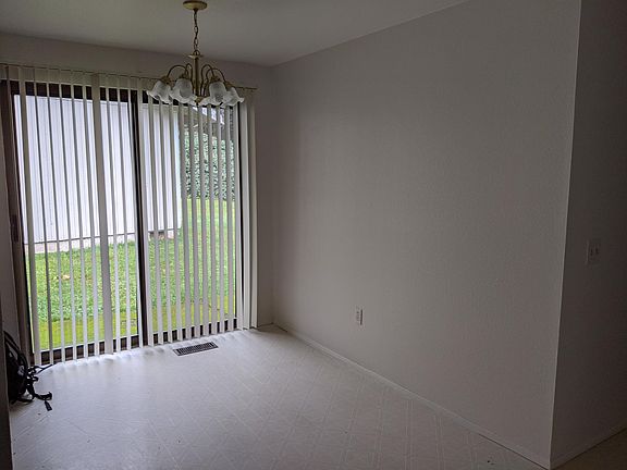 5th image of 1475 SE Bethel Valley Ln