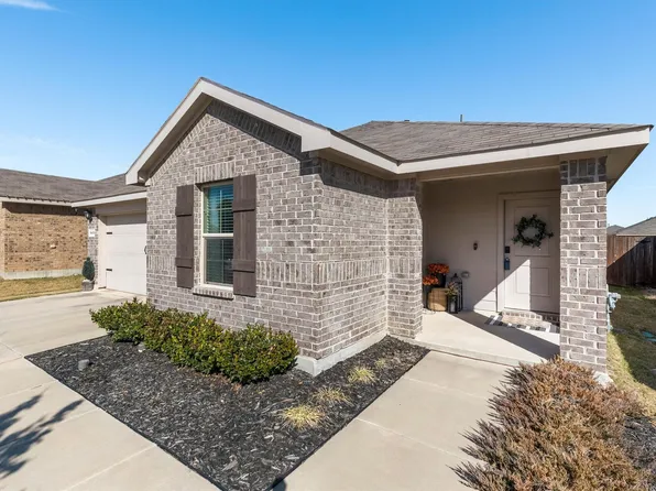16436 Porterfield Ln, Justin, TX 76247