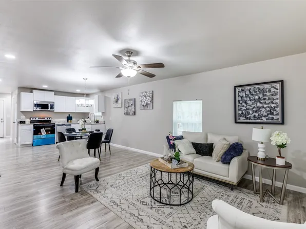 831 Lawrence St, Gainesville, TX 76240