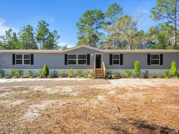 10545 BECKENGER Avenue, Hastings, FL 32145