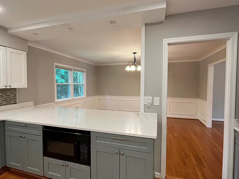 6833 Melrose Dr — Photo 5