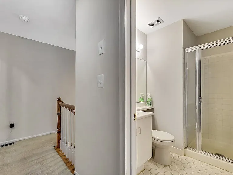 1015 Cumberland Ct — Photo 27