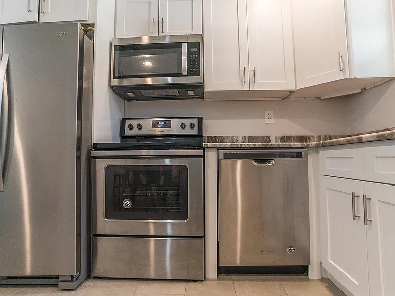 1517 N Grandview St #1 — Photo 10