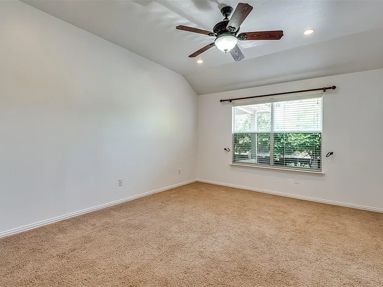 13253 Poppy Hill Ln — Photo 9