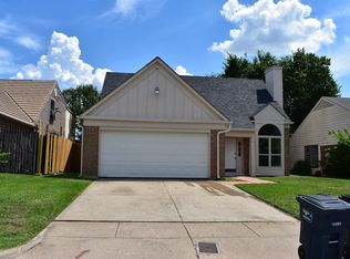 3800 River Birch Rd, Fort Worth, TX 76137