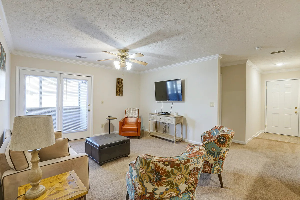 Building Photo - Providence Hill Apartments
