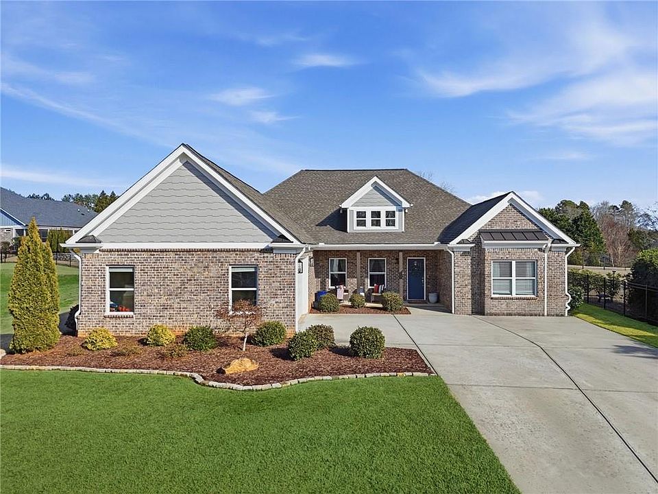 1st image of 776 High Falls Ct