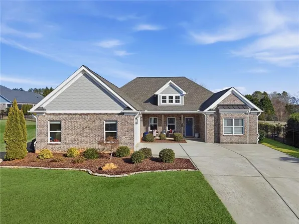 776 High Falls Ct, Jefferson, GA 30549