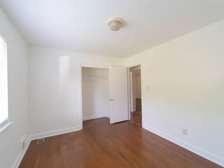 5305 Yorktown Blvd — Photo 17
