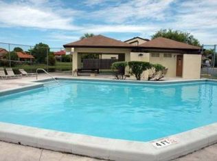 6904 SW 127th Pl, Miami, FL 33183