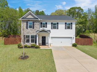 727 Chesterfield Ct, Boiling Springs, SC 29316