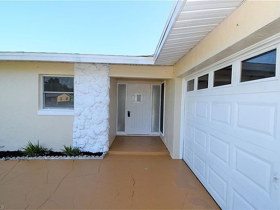 4th image of 222 Lakeview Dr
