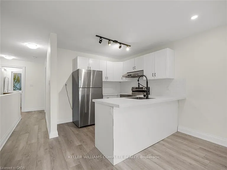 718 Cannon St E #MAIN — Photo 5