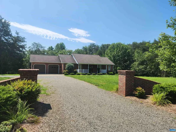 3628 Elly Rd, Aroda, VA 22709