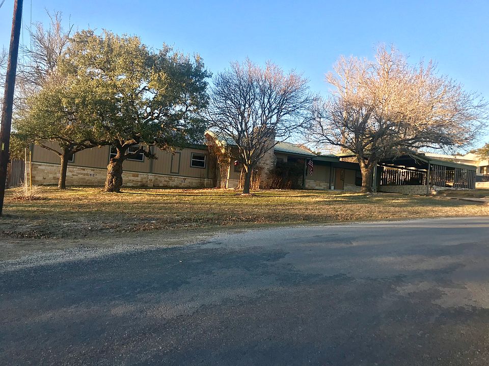 1st image of 131 Sleepy Hollow Cir