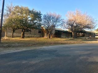 131 Sleepy Hollow Cir, Kerrville, TX 78028