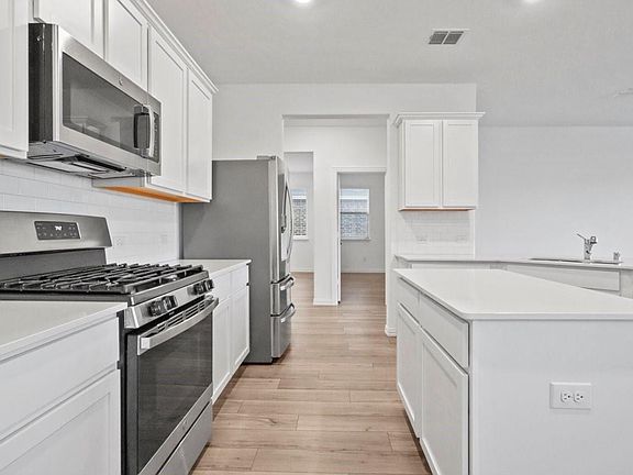 4th image of 14777 Mainstay Way