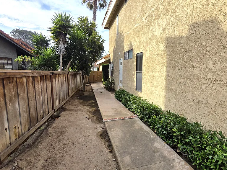 4146 Federman Ln — Photo 8