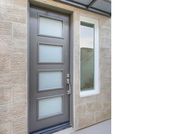 3rd image of 1118 N Avenue 56 #17