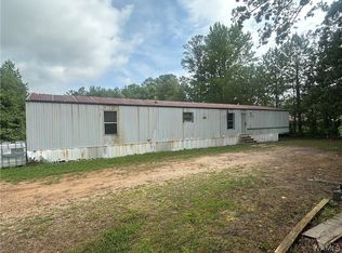 652 6th St SW, Fayette, AL 35555