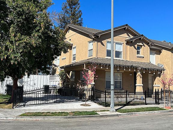 3rd image of 857 Roberts Pl