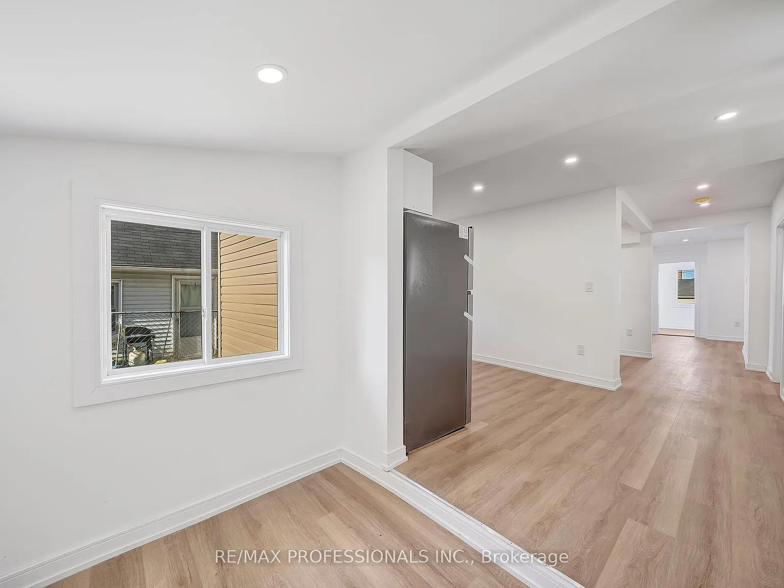2 bed, $1,900 — Photo 2