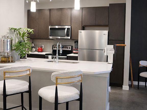 5th image of 2505 Thornton Rd #3109