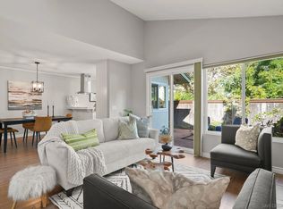 2033 Shady Tree Ln, Encinitas, CA 92024