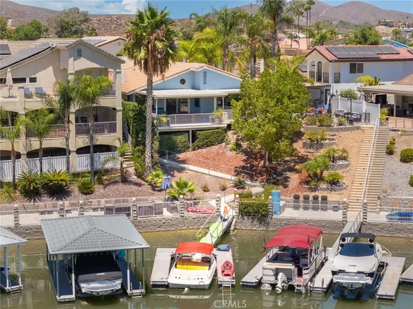 21815 Strawberry Ln, Canyon Lake, CA 92587