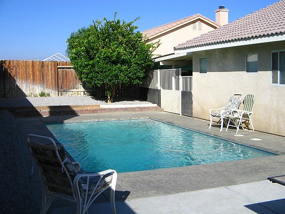 Sparkling Pool