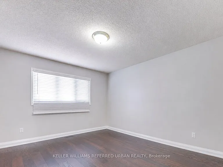 1539 Napanee Rd — Photo 16
