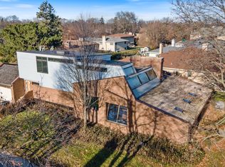 6500 N Nokomis Ave, Lincolnwood, IL