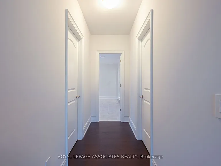 55 Raspberry Ridge Ave — Photo 25